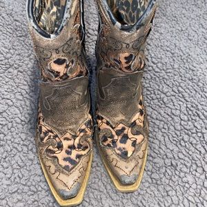 Little girls Laredo boots